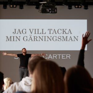 Jag vill tacka min gärningsman - Stefan Carter